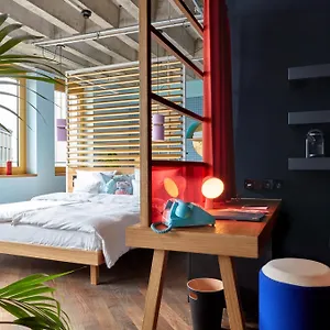 25hours The Circle Otel